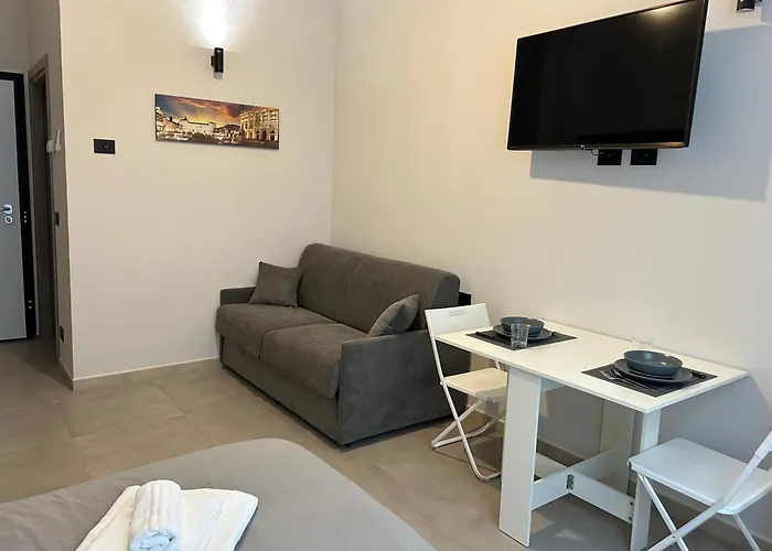 Baretti 2 * Turin